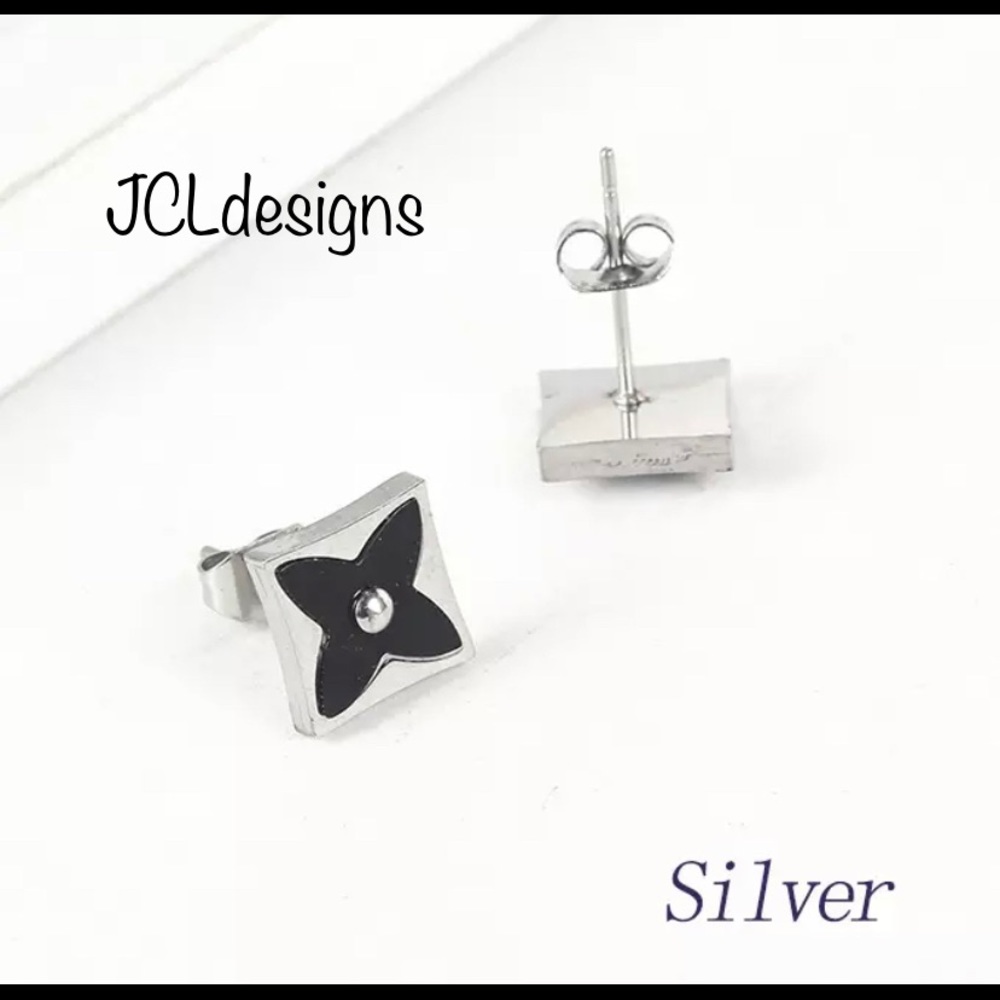 Luxury Four Leaf Clover Silver  Sassy Earrings